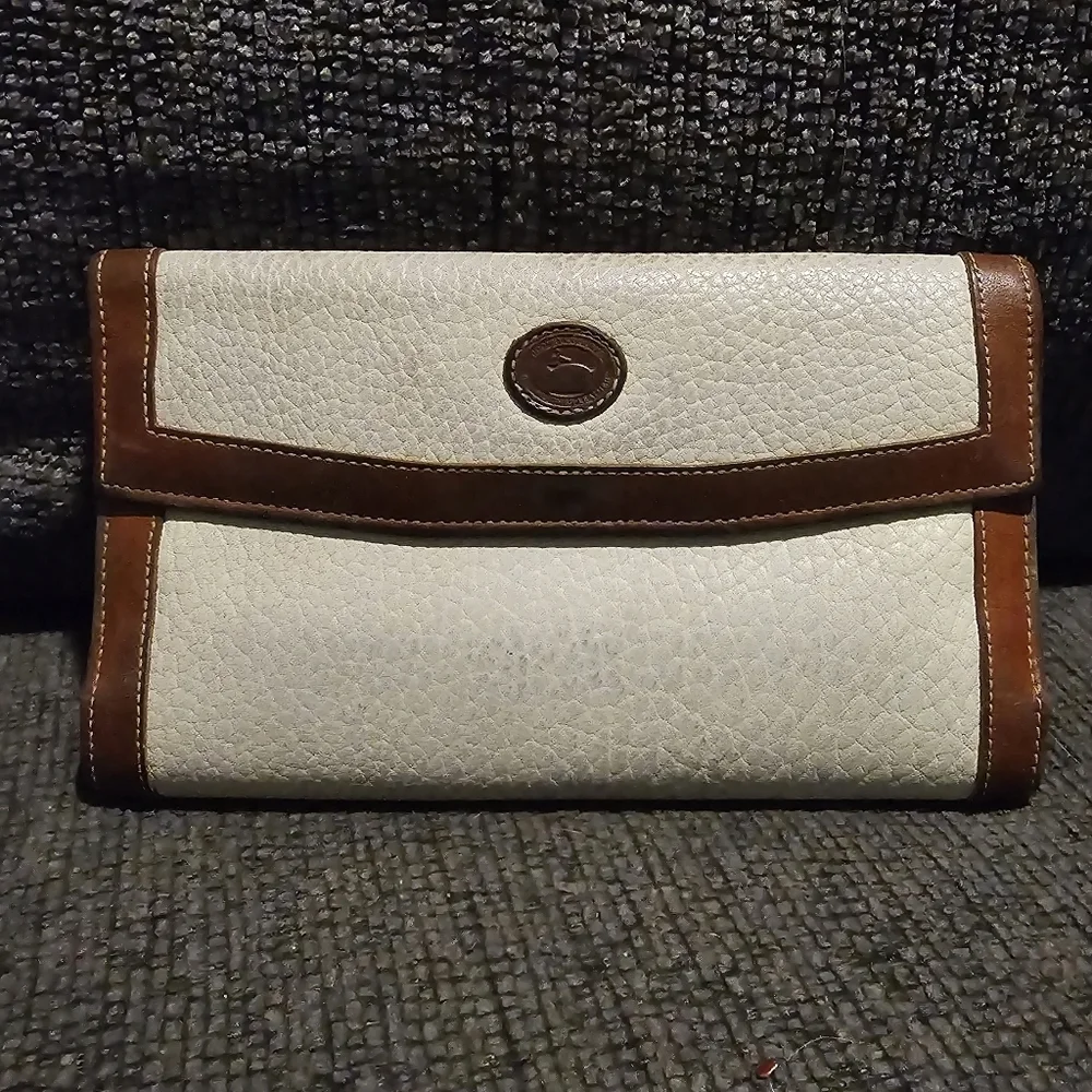 Dooney & Bourke | Vintage Wallet